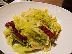 手撕包包菜-耶里夏丽·新疆菜(田林东路店)