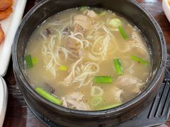 -釜山豚骨汤饭(芝罘万达广场店)