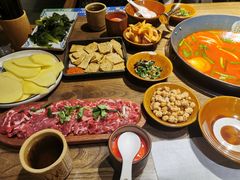 -贵厨酸汤牛肉(小十字店)