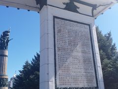 -人民防洪胜利纪念塔