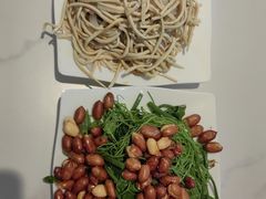 -农夫大盘鸡(经八路总店)