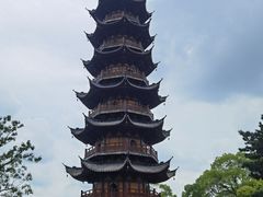 -龙华寺