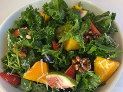 -马克西姆俄罗斯餐厅(通亚街店)