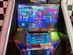 -不可思议减压馆·解压博物馆·摔碗发泄·团建定制
