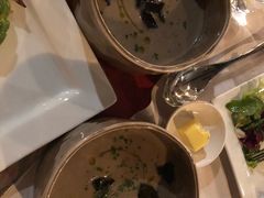 -斯普汇生蚝牛排馆(中骏世界城店)