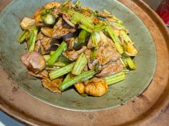 -吕氏焗小鲜•海鲜青岛菜(总店)