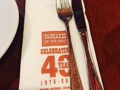 -Pancakes on the rocks(Darling Harbour)