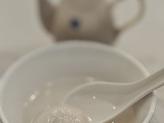 -老西白点心店
