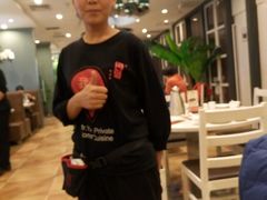 -闫府私房菜(经四路万达店)