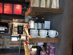 -星巴克(上海虹桥南丰城办公楼店)