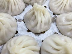 -莱莱小笼·乔艾