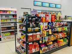 -全家便利店(沪太路三店)