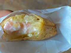 可尔必思白桃三角派-麦当劳(花城大道华穗路店)