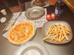 -酷公社·榴莲披萨(太原街店)
