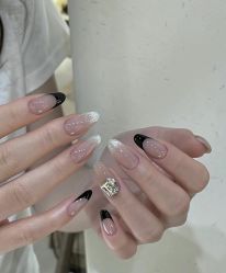 -1T·1M 日式美甲美睫