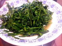 炝炒豌豆尖-杨记隆府(白象街店)