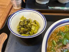 -云阿蛮云南生烫牛肉米线(奉贤路店)