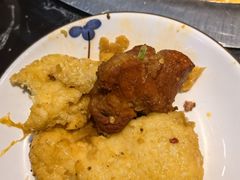 -袁小二大东北铁锅炖(吉祥村总部)