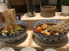 -大中华希尔顿酒店-念自助餐·嗨啤·小龙虾