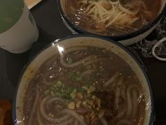 -金色印象·4K影院式足体养生(杨家坪西郊店)