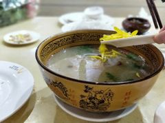 -桥香园云南过桥米线(金马碧鸡店)