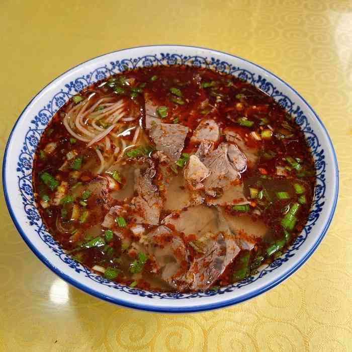 清真德海牛肉面(何家村店)-"我太爱吃牛肉面了,一直喜欢这家了,过段时