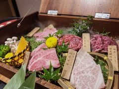 -山川小町·极番烧肉(新地假日广场店)