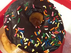 -Winchell's Donuts House