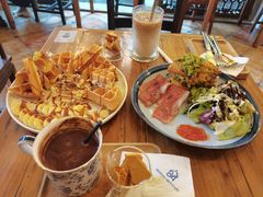 -西关84·History·Art·Cafe