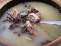 -正宗高流河饭店原创风姜鸡