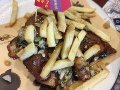 -川流不息·地道川菜·小龙虾(松东路店)