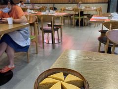 -点点心港式茶餐厅(南京西路店)