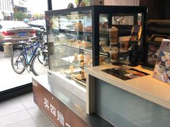 面包甜点陈列柜-麦当劳(宾水西道店)