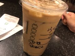-星巴克(杭州银泰城西一店)