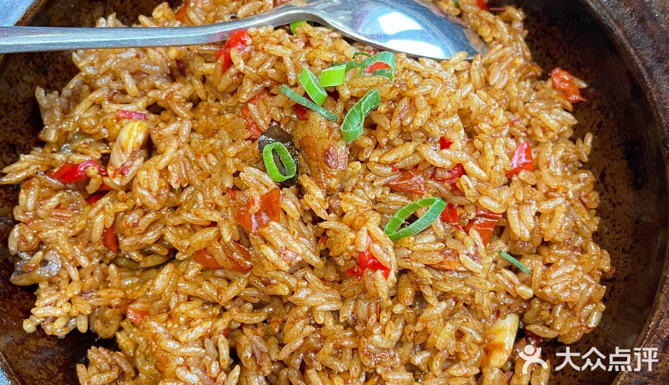 一口沦陷！招牌海参拌饭