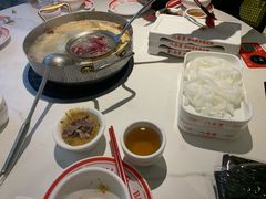 -八合里潮汕鲜牛肉火锅(上海汇智广场店)