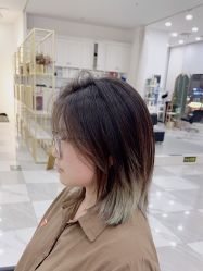 -1983 Hair Salon