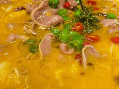 酸汤牛舌-宴小馆·小海鲜青岛菜(五四广场店)