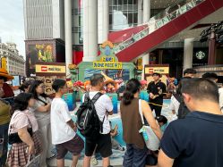-乐高品牌旗舰店(人民广场店)