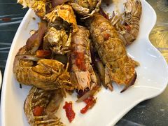 -覃记海鲜美食餐厅