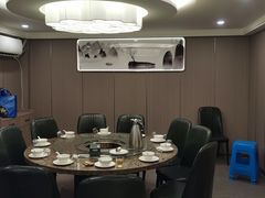 包厢-菌海森林·非遗野生菌火锅(西山区滇池路摩根道店)