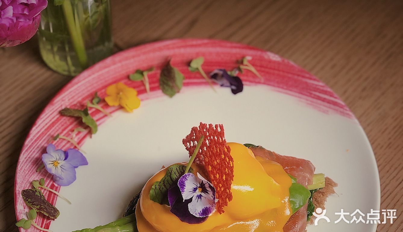 花园Brunch｜万象城少女系餐厅担当🍴