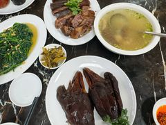 -乌文新澄海卤鹅店