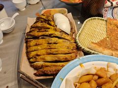 -伊带伊路新疆美食府(呼家楼店)