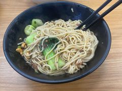 -丽影重庆小面(定西路店)