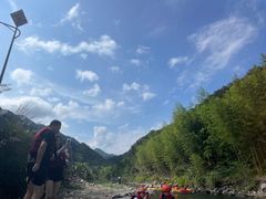 -龙井峡漂流