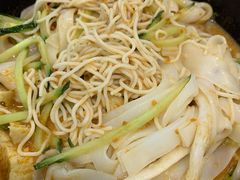 -金记 酿皮·煲烧饭(万博店)