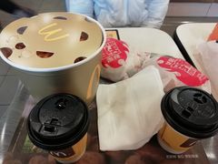 -麦当劳(郑州银基店)