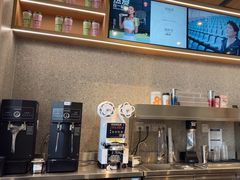 -霸王茶姬(云杉奥莱店)