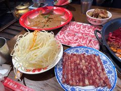 -萍姐火锅·公路夜市(武汉首店)